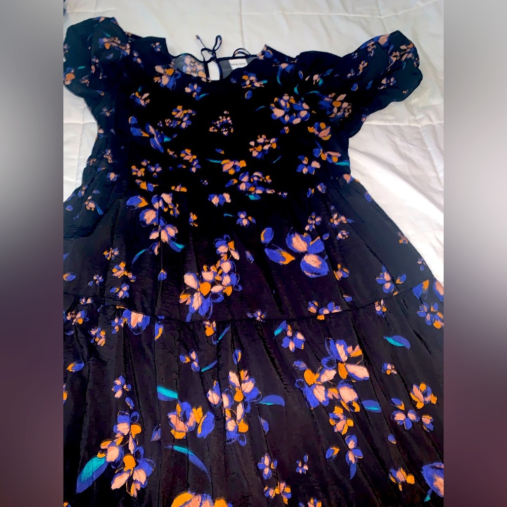 Lightly worn dress